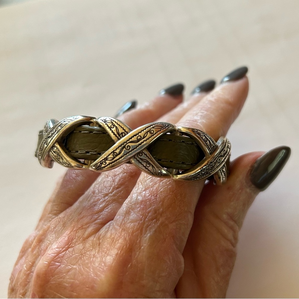 Brighton Kriss Kross Etched Bandit Bracelet